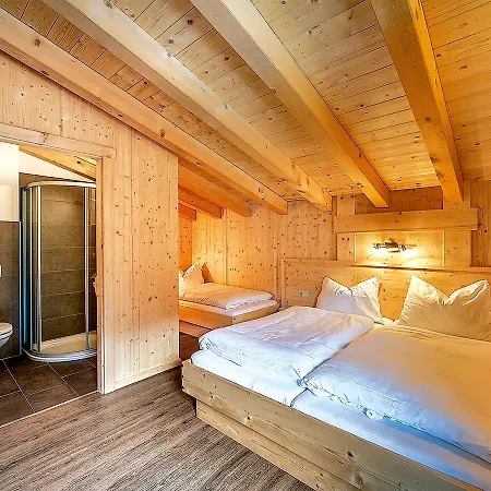 Chalet Mit Sauna In - A 246.002-05 Chalé Tux